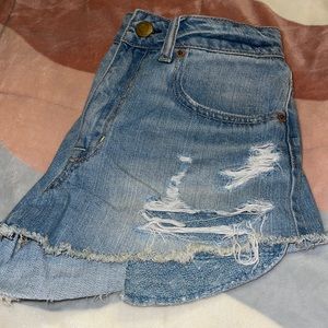 American Eagle Hi Rise Festival Shorts